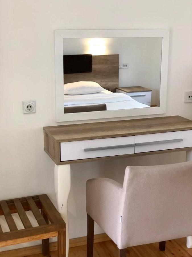Konak Nestor Bungalows Skopje Eksteriør bilde
